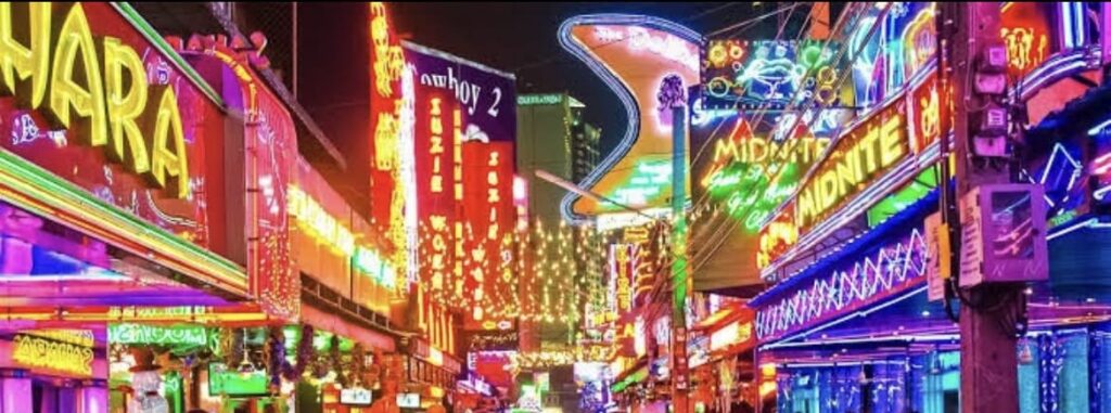 タイ バンコク アソーク地区 ソイカウボーイ Thai bangkok soi cowboy夜のネオン